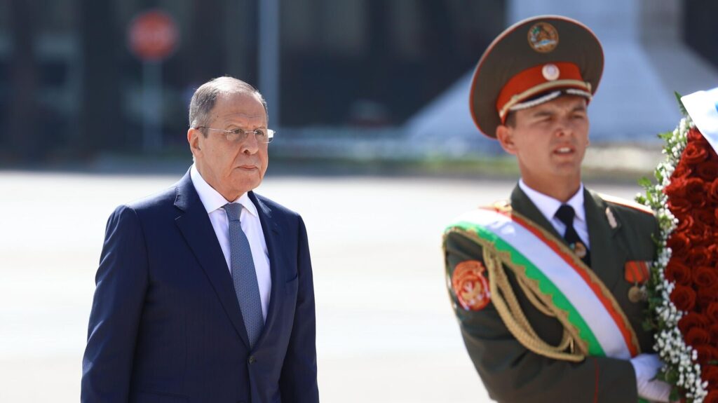 Лавров
