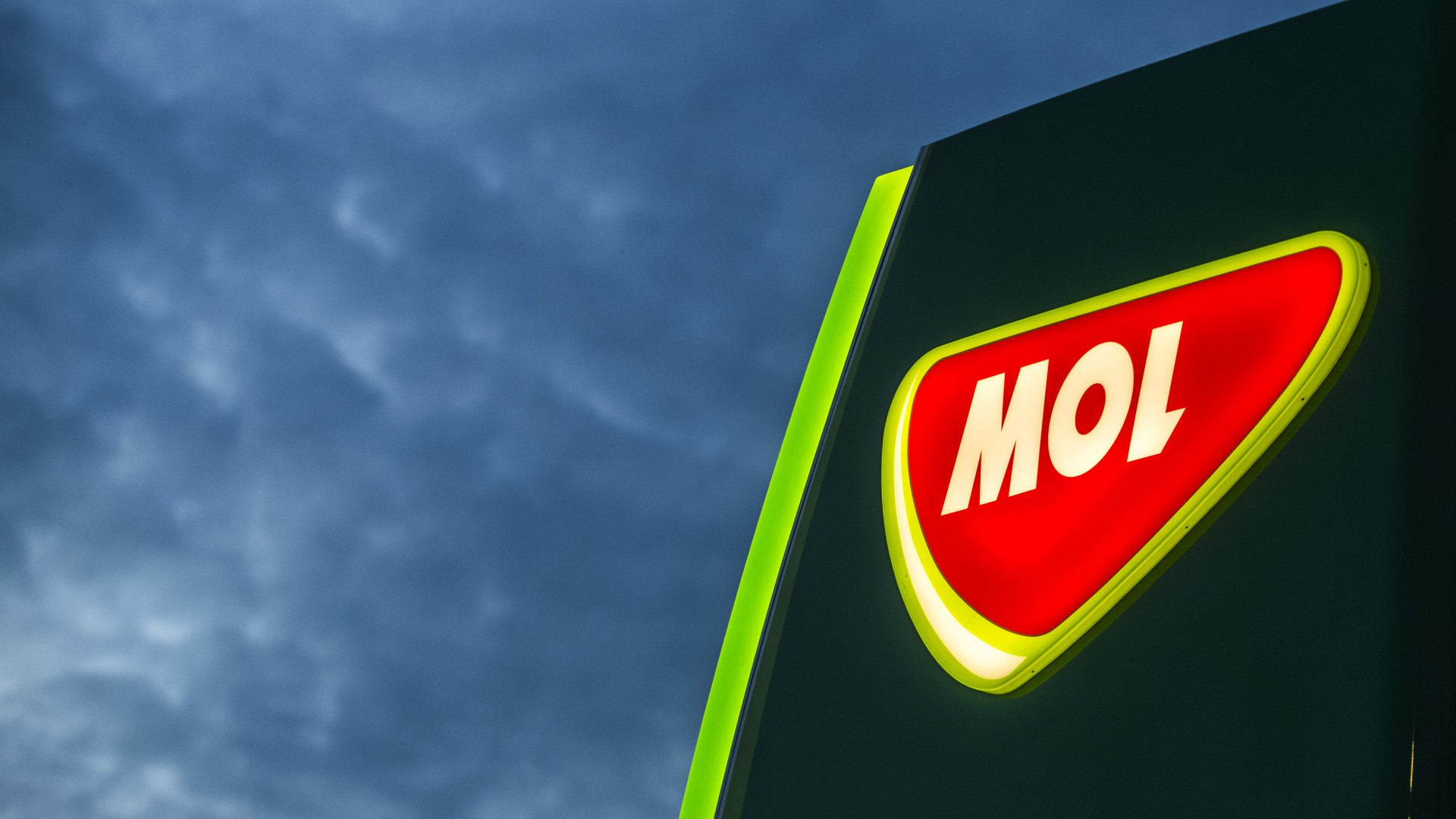 Mol